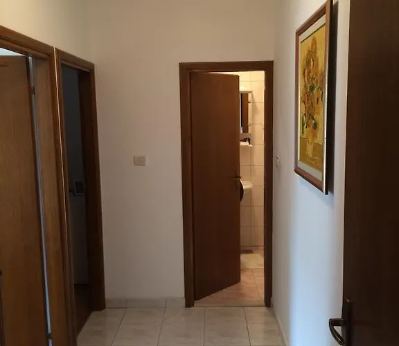Mara Apartman *